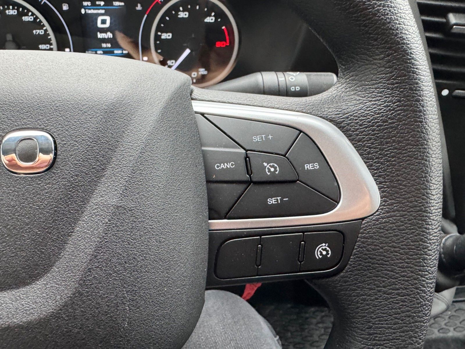 Fahrzeugabbildung Iveco Daily 70C18 A8 *Koffer*LBW*Automatik*