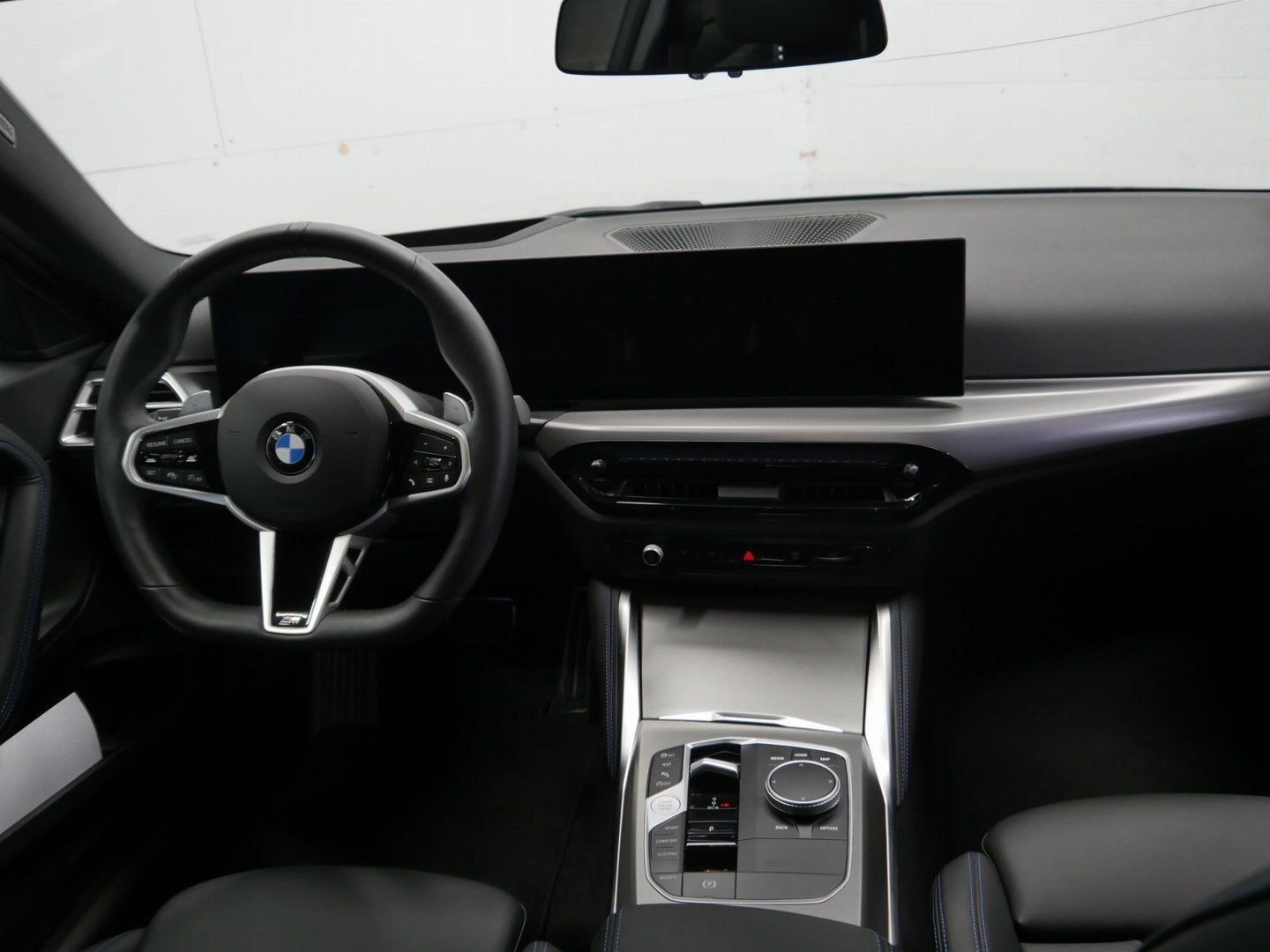Fahrzeugabbildung BMW 230i Sitzverstellung elektrisch mit Memory | AHK