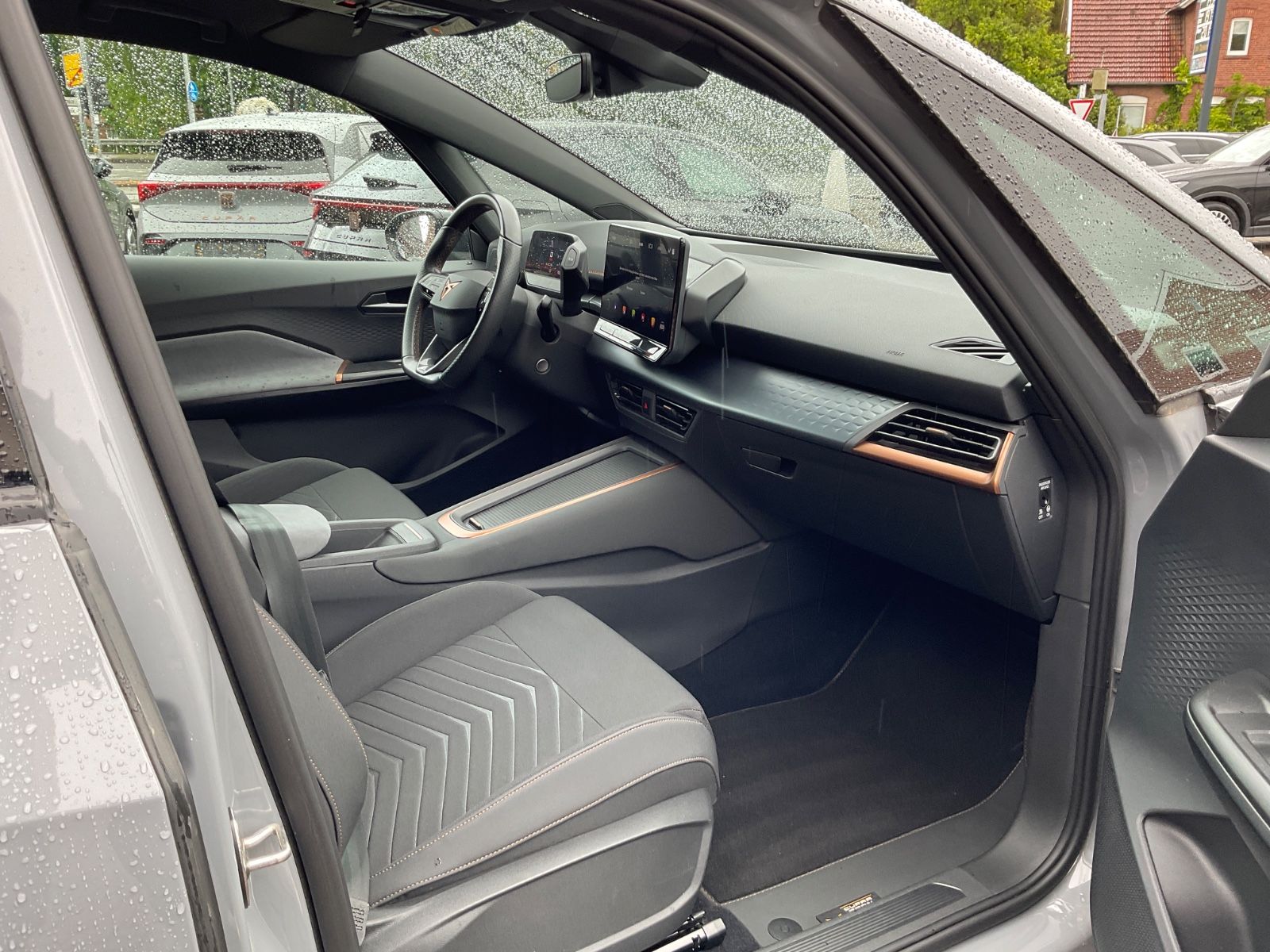Fahrzeugabbildung CUPRA Born 58 kWh 150 kW,Kamera,LED,Navi,Carplay,Spur