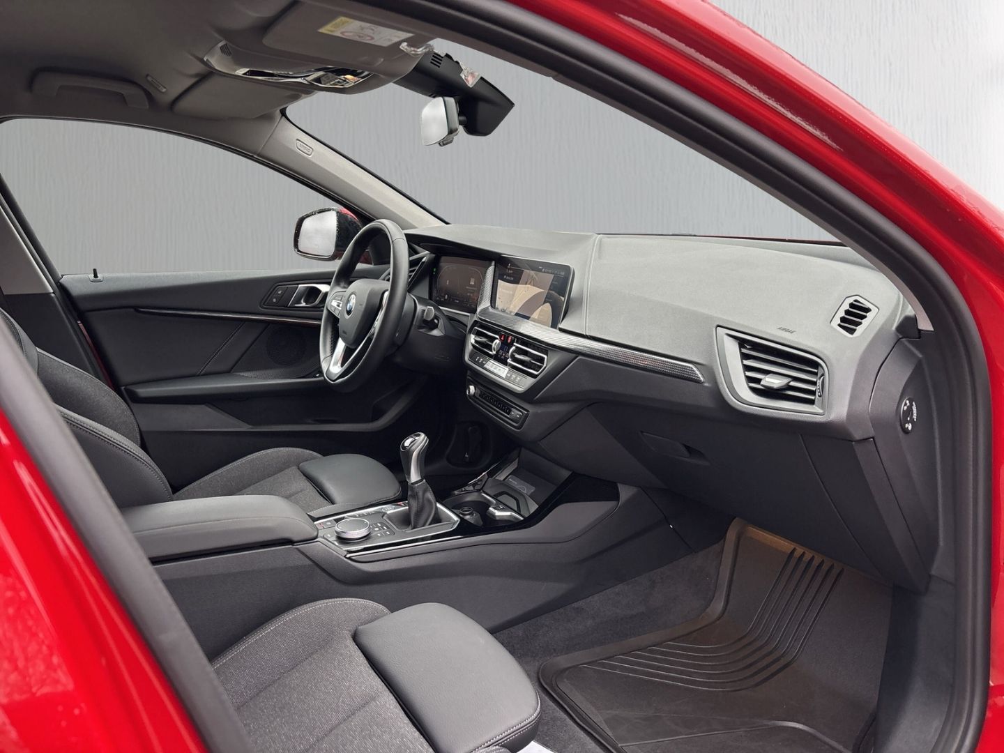 BMW 118 i Sport Line ShadowLine AdaptLED Navi PDC foto 13