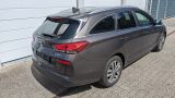 Hyundai i30 cw Kombi 1.6 CRDi*Automatik*AHK*81.076 KM* - Hyundai i30 mit Diesel-Antrieb: Kombi, 1.6