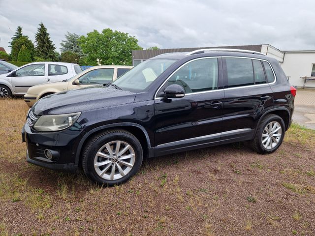 VW Tiguan Lounge Sport &amp; Style BMT
