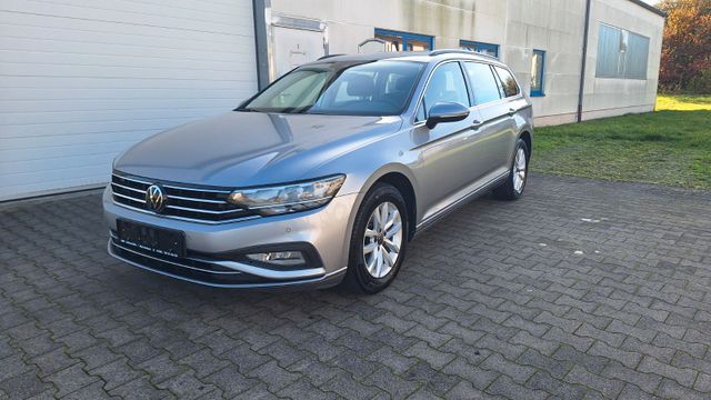 Volkswagen Passat Variant Business,ACC,LED,