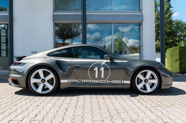 Porsche 992 Turbo 50 Jahre/ HERITAGE PAK/ NACHT/ BURMEST