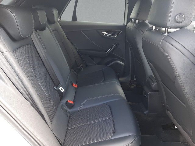 Fahrzeugabbildung Audi Q2 S line 35TDI quattro S-tronic AHK Navi Matrix