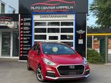 Hyundai i30 1.6 Turbo (Navi-Kamera-Panorama-Tempomat) - Hyundai i30: Turbo