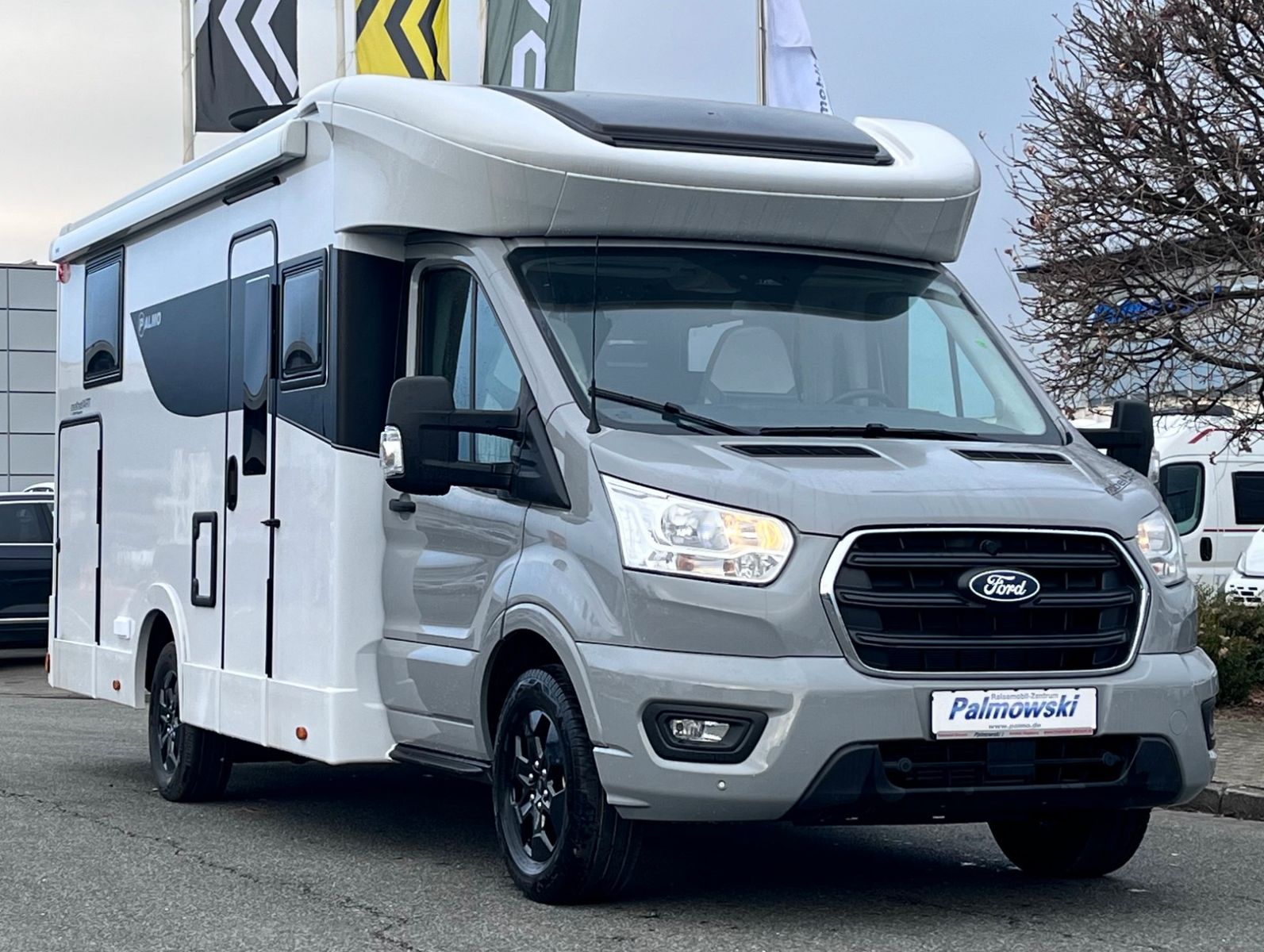 Fahrzeugabbildung NobelART T-5000 Modell 2026 NEUJAHRSANGEBOT