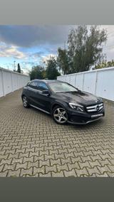 Mercedes-Benz Mercedes GLA 200 - Mercedes-Benz GLA 200 Gebrauchtwagen in Frankfurt