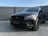 Jaguar E-PACE P250 AWD R-Dynamic*PANO*CAM*LED*BLACK*KEY - Jaguar E-Pace: R Dynamic Black