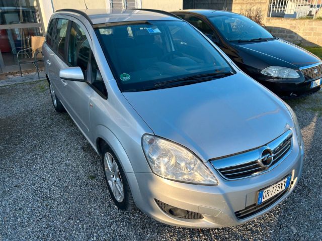 Opel Zafira 1.9 CDTI 120CV Cosmo