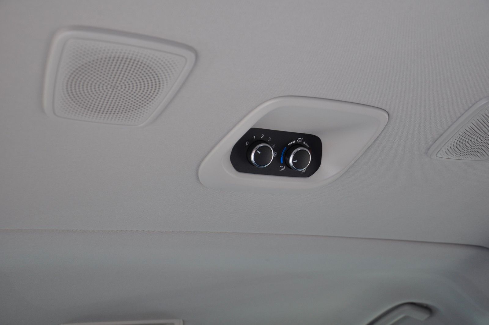 Ford Tourneo Custom L1 EUROLINE Aut BETT-TISCH-STANDH foto 25