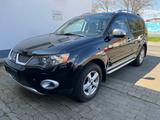Mitsubishi Outlander 2.4 Instyle 4x4 Automatik 7 Sitzer - gebrauchte Mitsubishi Outlander aus dem Jahr 2008