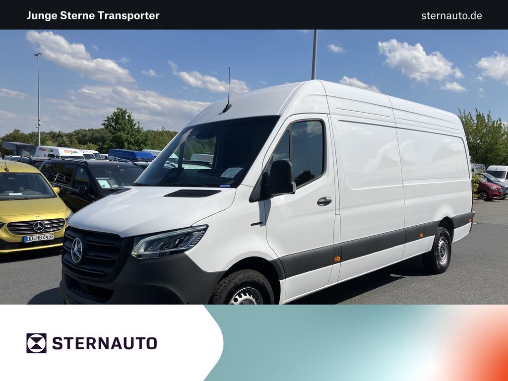 Image of Mercedes-Benz eSprinter