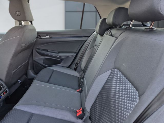 Golf VIII 1.5 TSI Active *LED*STANDH*NAVI*DAB*HE