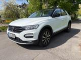 Volkswagen T-Roc 1.0 TSI OPF Navi Scheckheft Apple/Android - Volkswagen T-Roc: Von Privat