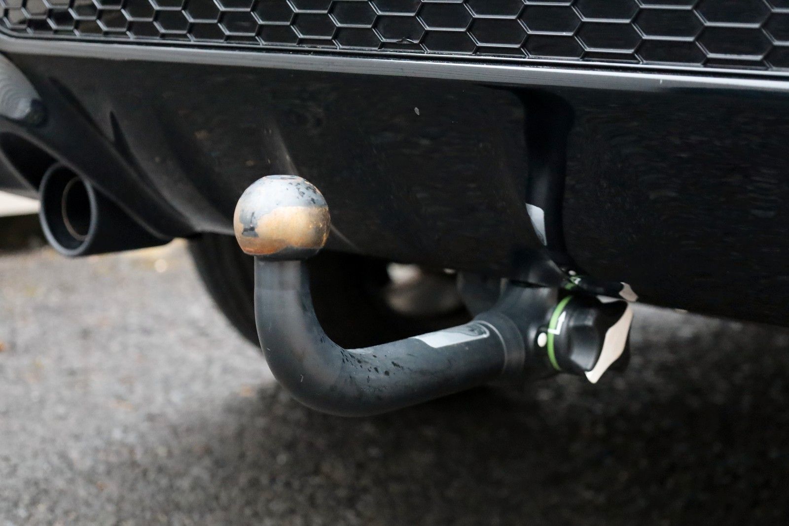Fahrzeugabbildung Ford Kuga ST-Line 4X4, T.Leder,Navi,Kamera, AHK,SR+WR