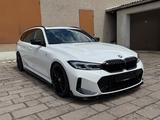 BMW 320xd M Paket VOLL,LED,HUD,AHK,PANORAMA,360°