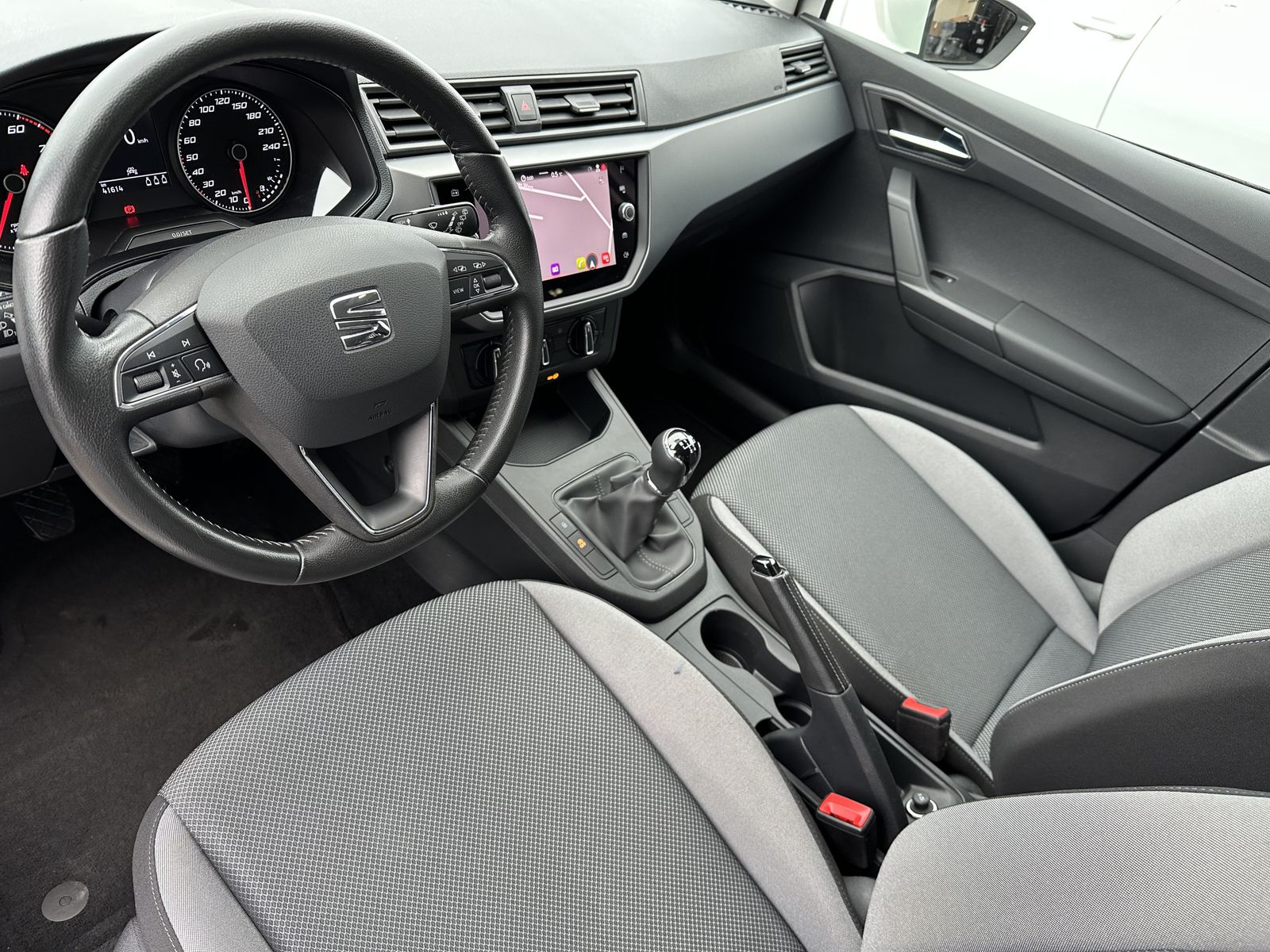 Fahrzeugabbildung SEAT Ibiza 1.0 TSI Style 5-Türer NAV+LED+CARPLAY+1HD