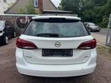 Opel Astra K Sports Tourer Dynamic Start/Stop - Opel Astra Dynamic mit Diesel-Antrieb