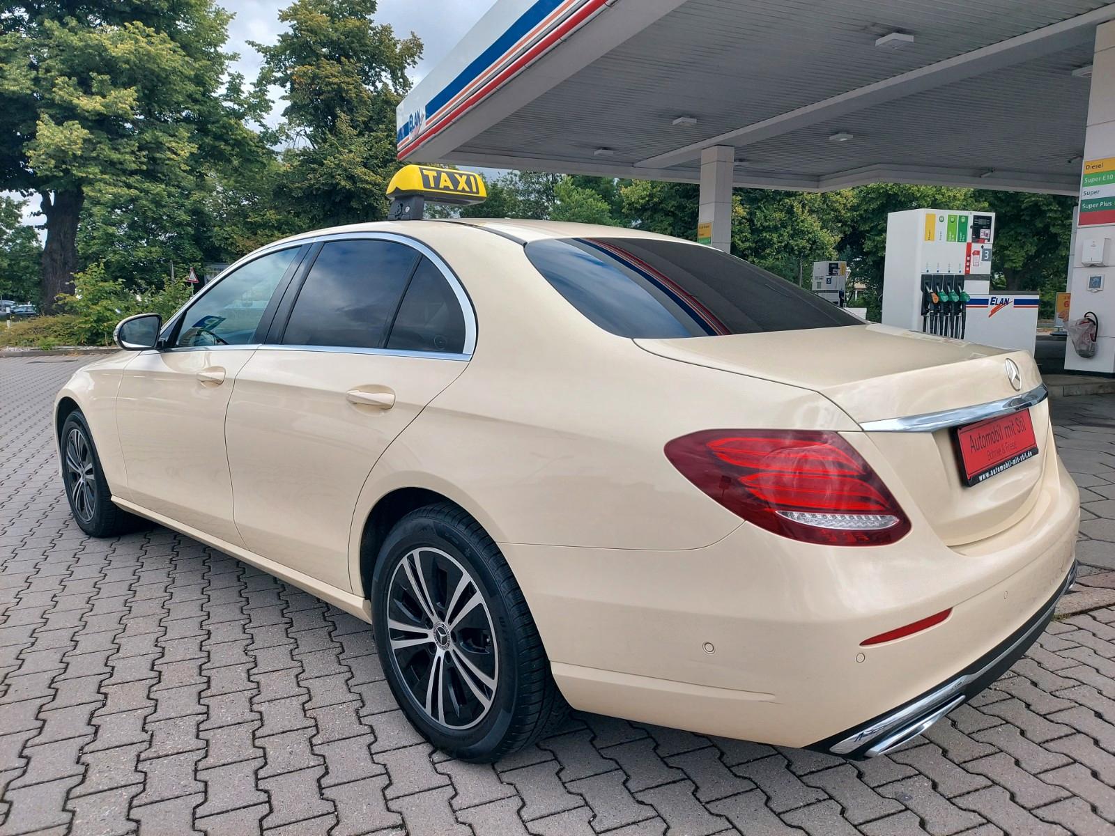 Mercedes-Benz E 220 E Limousine E 220 d Taxi Navi Kamera