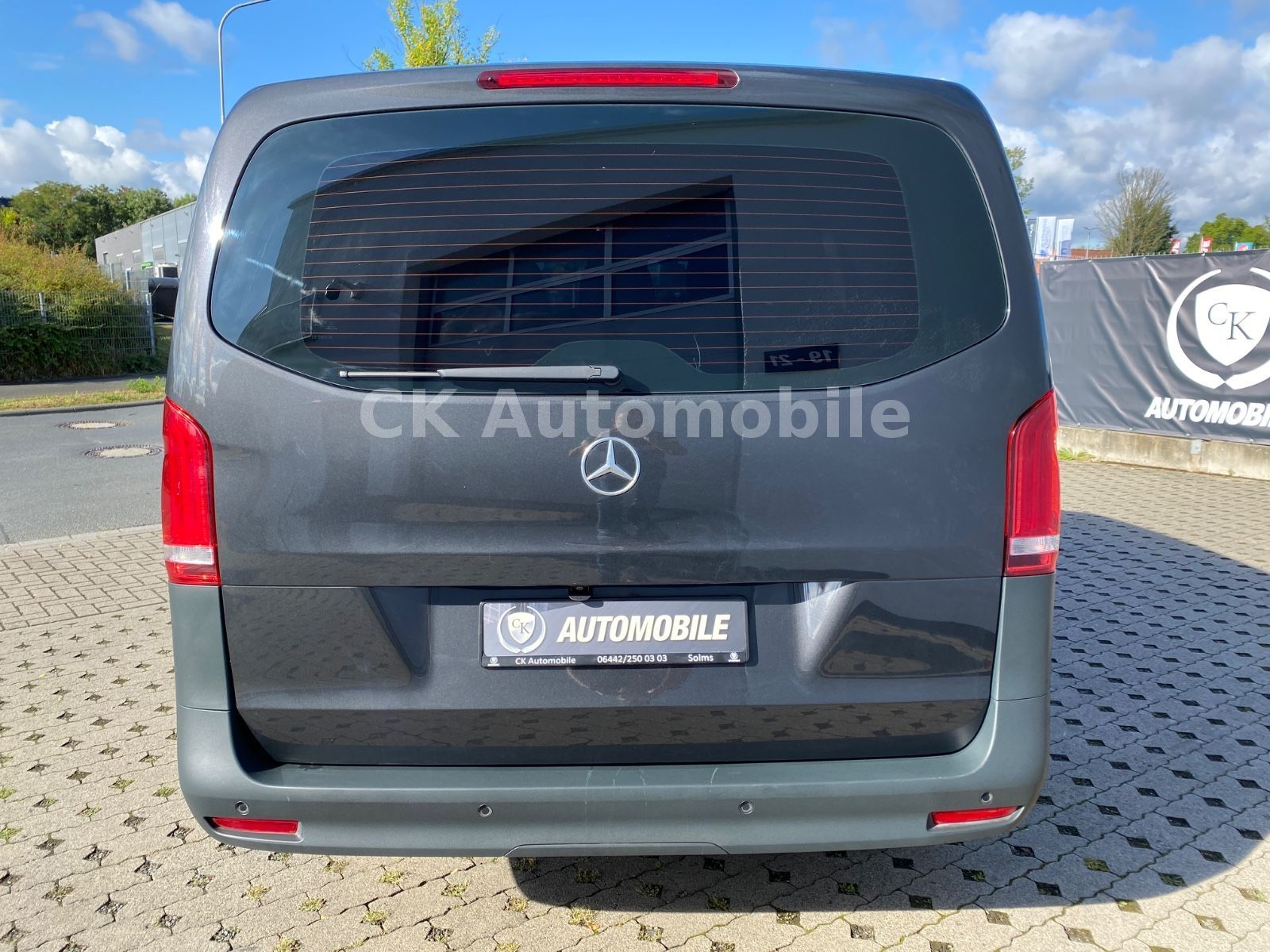 Fahrzeugabbildung Mercedes-Benz Mercedes-Benz Vito Mixto 124 lang Autom./5 Sitze