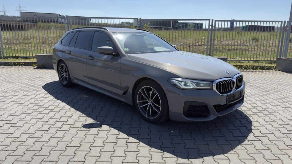 Image of BMW 520