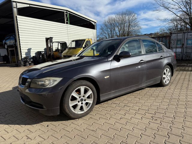 BMW 318 Baureihe 3 Lim. 318d *EXPORT*