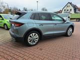 Skoda ELROQ 85 82 kWh Batterie Elektrom. 210 kW 286 PS - silberne Skoda Elroq