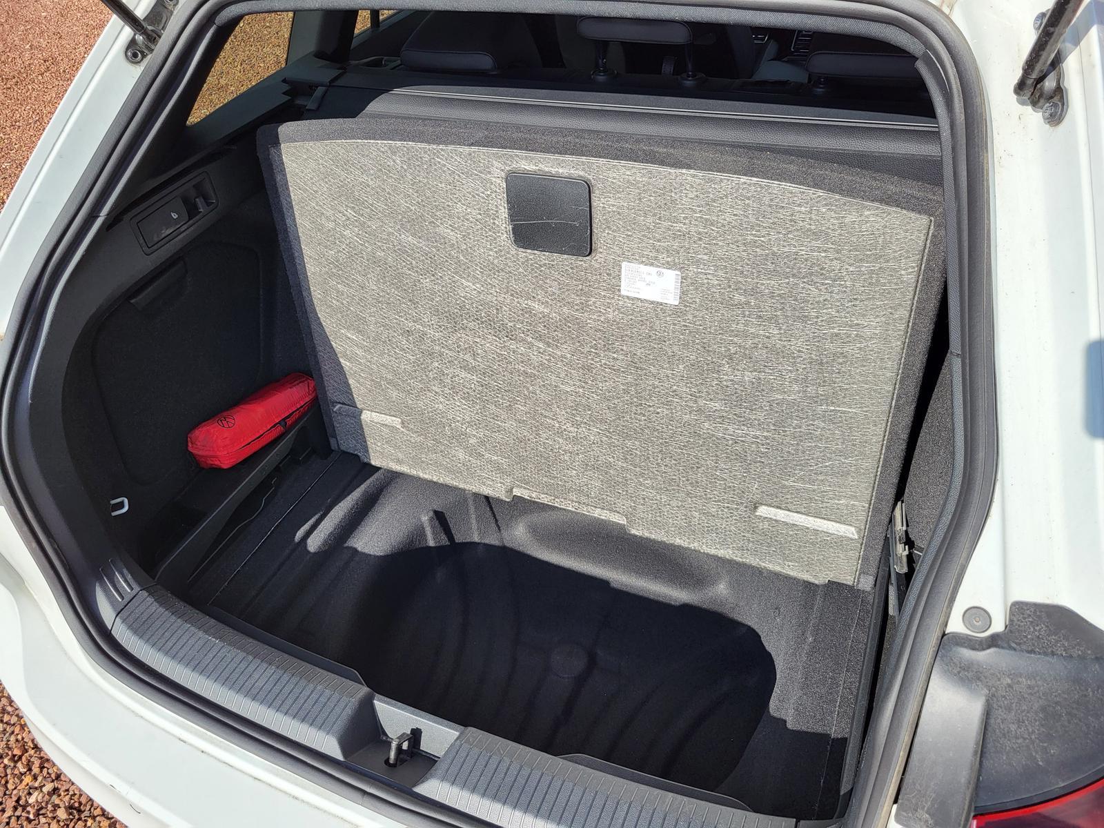 Volkswagen Golf Variant 1.5 eTSI DSG R-Line ACC Winter Kam., миниатюра 16
