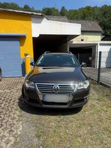 Volkswagen VW Passat B6 - viele Neuteile - 8fach bereift - Volkswagen Passat aus 2005: Kombi