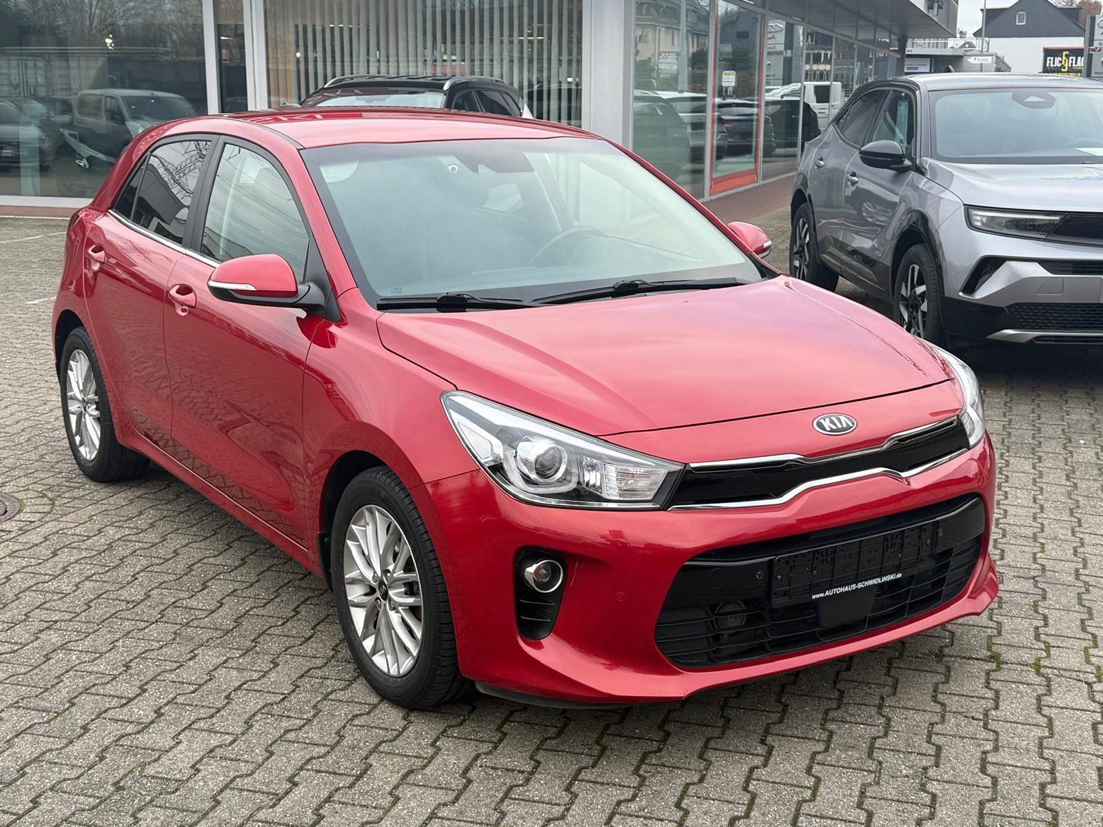 Kia Rio 1.4 Automatik Navi Keyless Cam