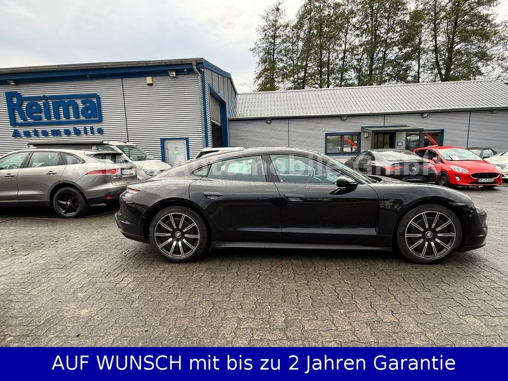 PORSCHE Taycan 2021