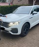 Volkswagen Touareg 3.0 TDI R-line 4M/Vollausst./Pano/AHK - VW Touareg Gebrauchtwagen in Bremen