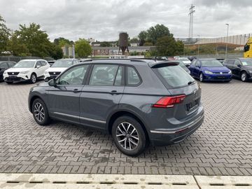 Volkswagen Tiguan - 3