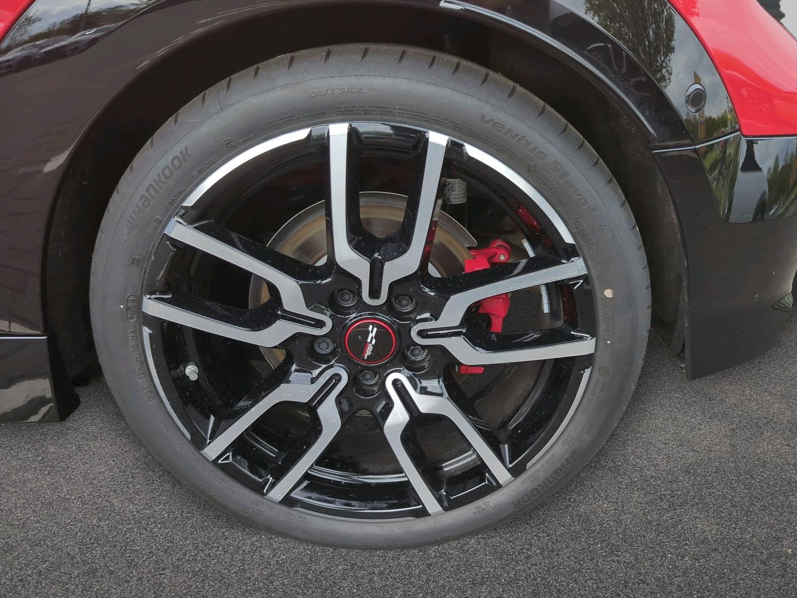 MINI John Cooper Works Cabrio - Bild 16