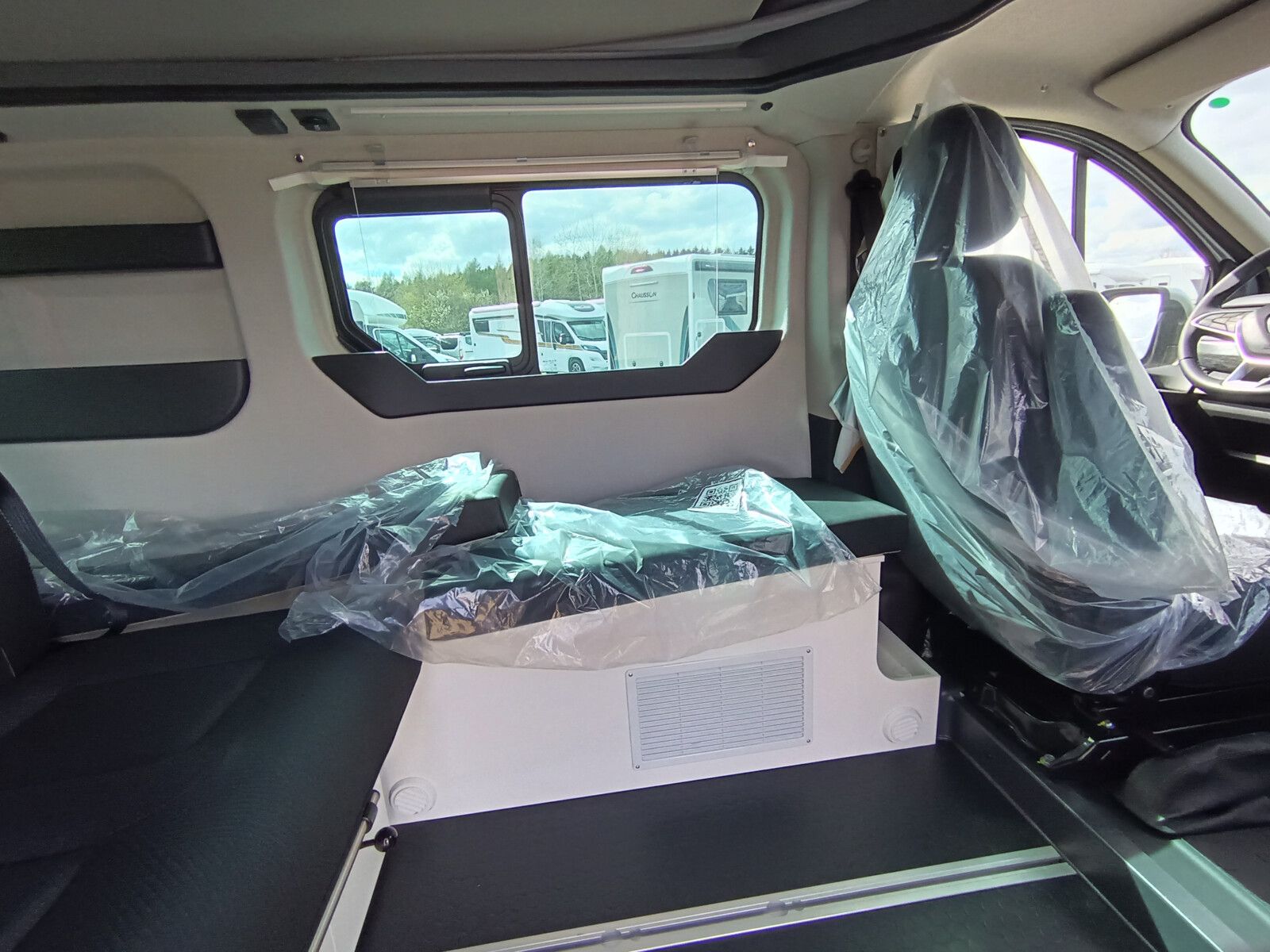 Fahrzeugabbildung Adria Active Base 20150,- Euro Sondernachlass