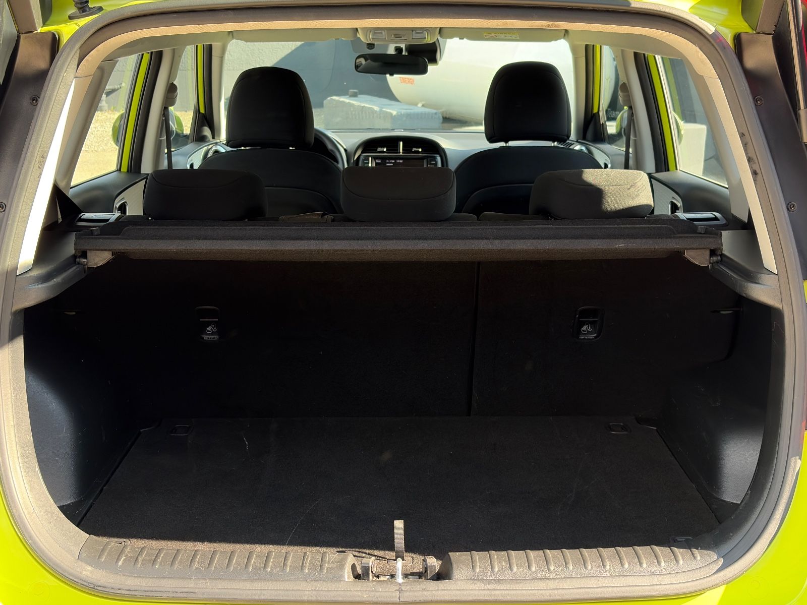 Fahrzeugabbildung Kia e-Soul Edition 39kW LED ACC LKA Kamera CarPlay