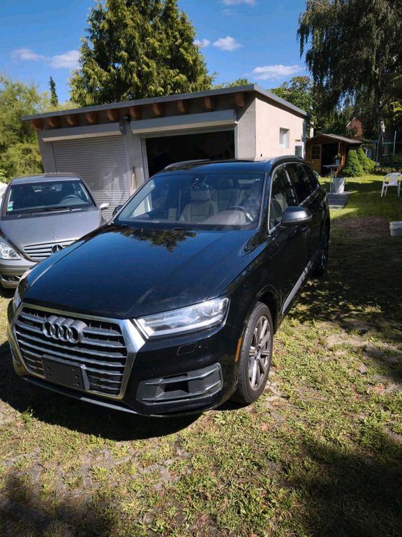 Image of Audi Q7