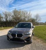 BMW X1 sDrive 18i - BMW iX1 von privat