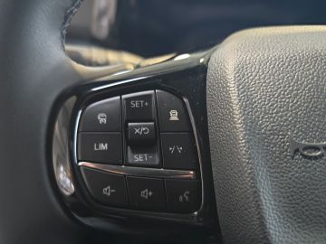 Bild 17 Ford Tourneo Custom 320 L2 Active FWD AHK-el. klappb.