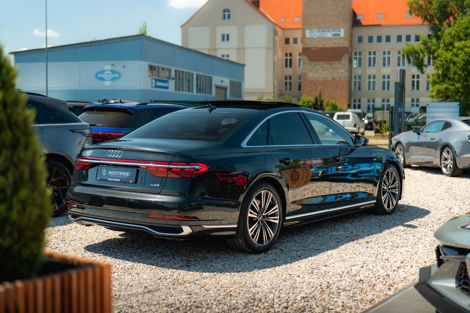 Fahrzeugabbildung Audi A8 60 TFSIe quattro S-Line *Dynamik*Pano*Massage