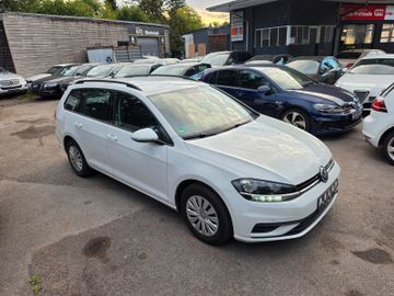 Volkswagen Golf - 4
