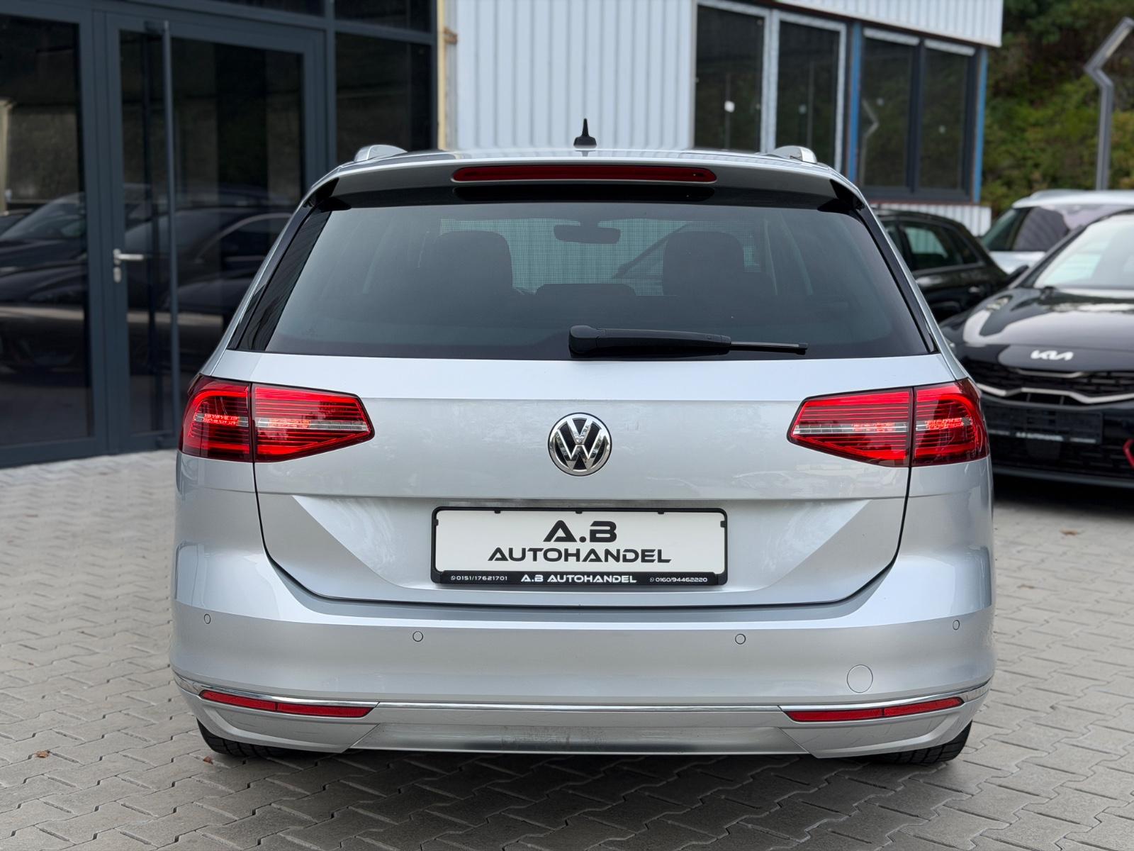 Volkswagen Passat Variant Highline/2,0 TDI 150PS/88120km/!