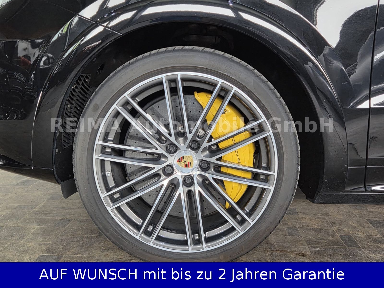 Fahrzeugabbildung Porsche Cayenne 4,0 Turbo S E-Hybrid, Pano, ACC, LED