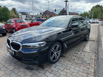 Fahrzeugabbildung BMW 520 i Limousine M Lenkrad Leder LED GSD 18"