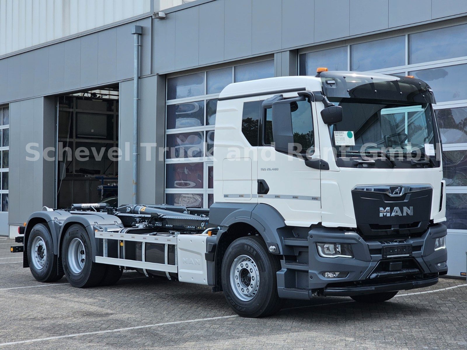 Fahrzeugabbildung MAN TGS 26.480 6x2-4 BL MEILLER RS 21.65 Funkferbed.