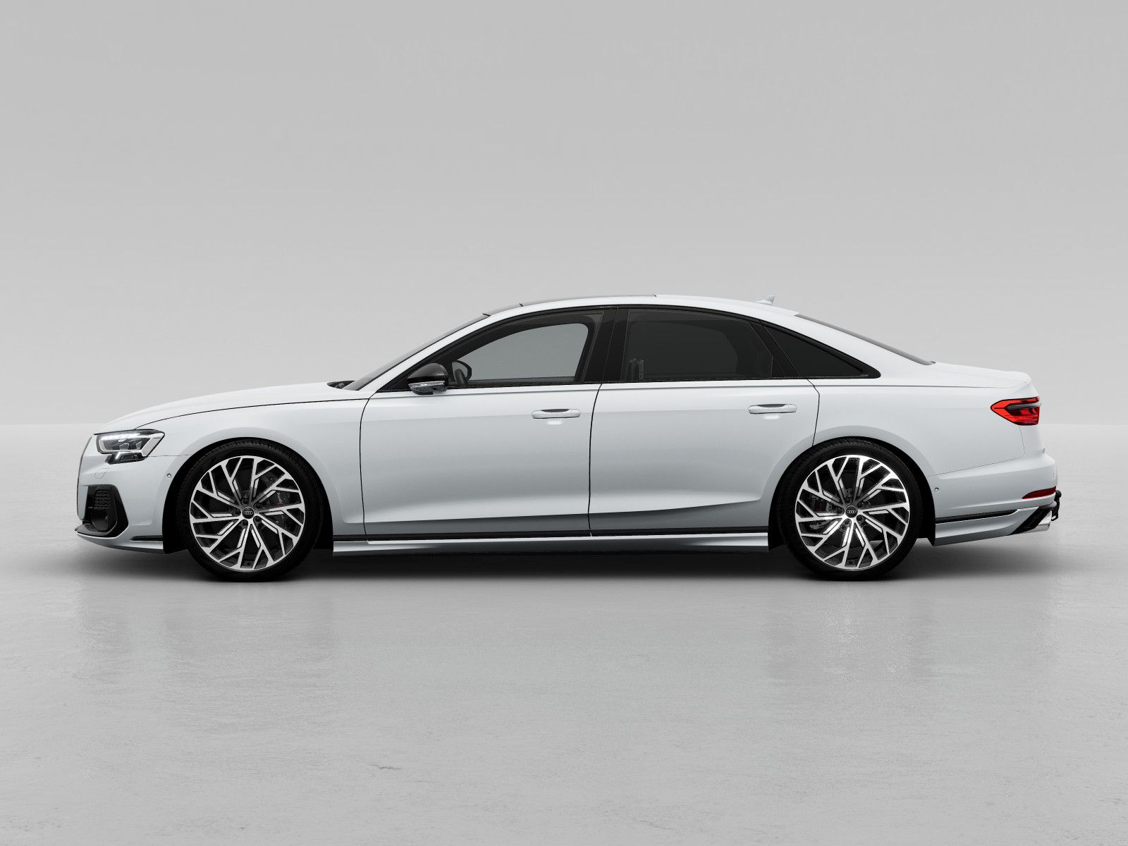 Audi S8 - Bild 4