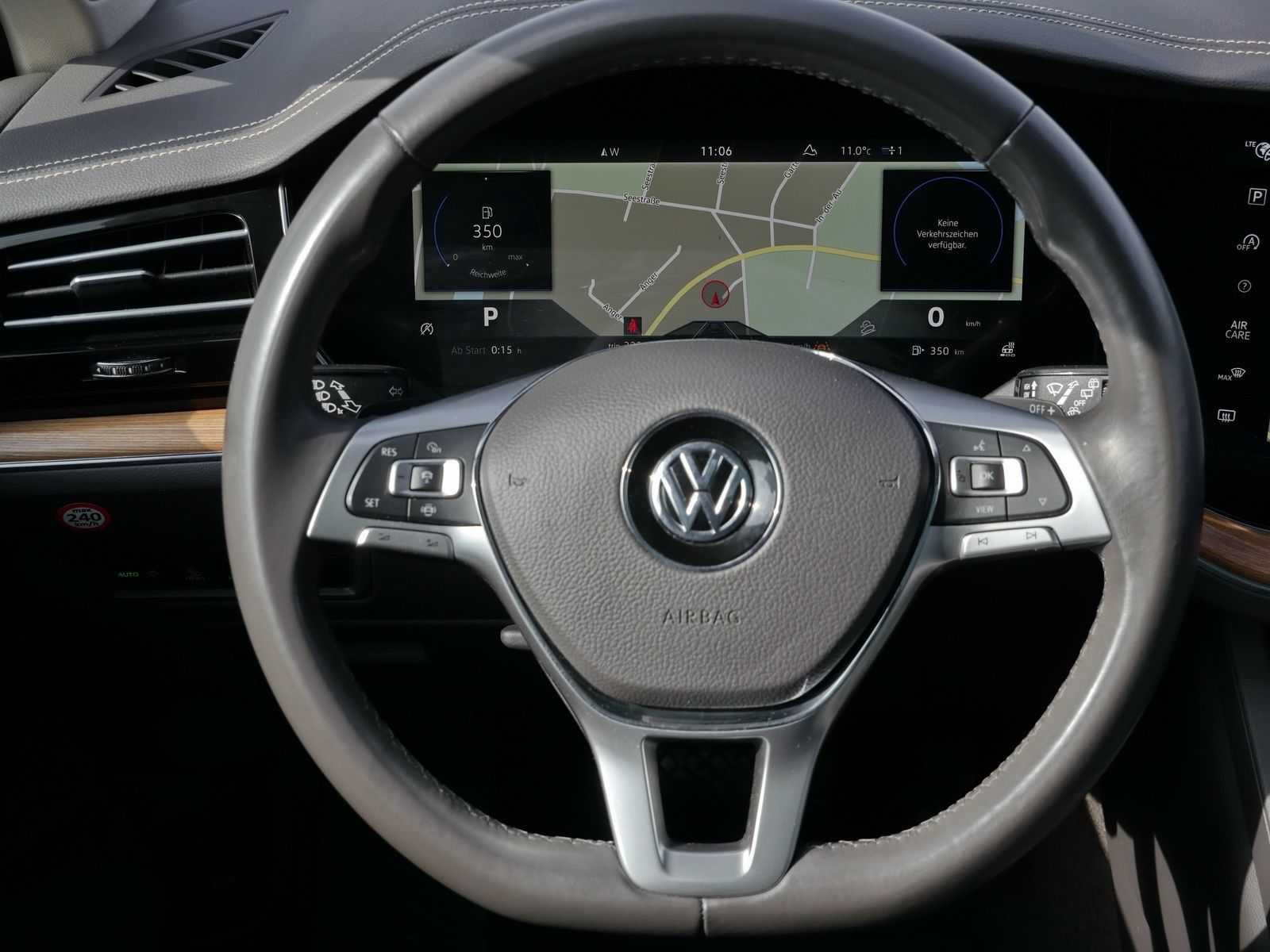 Volkswagen Touareg 3.0 TDI Air Pano AHK ACC LEDER foto 9
