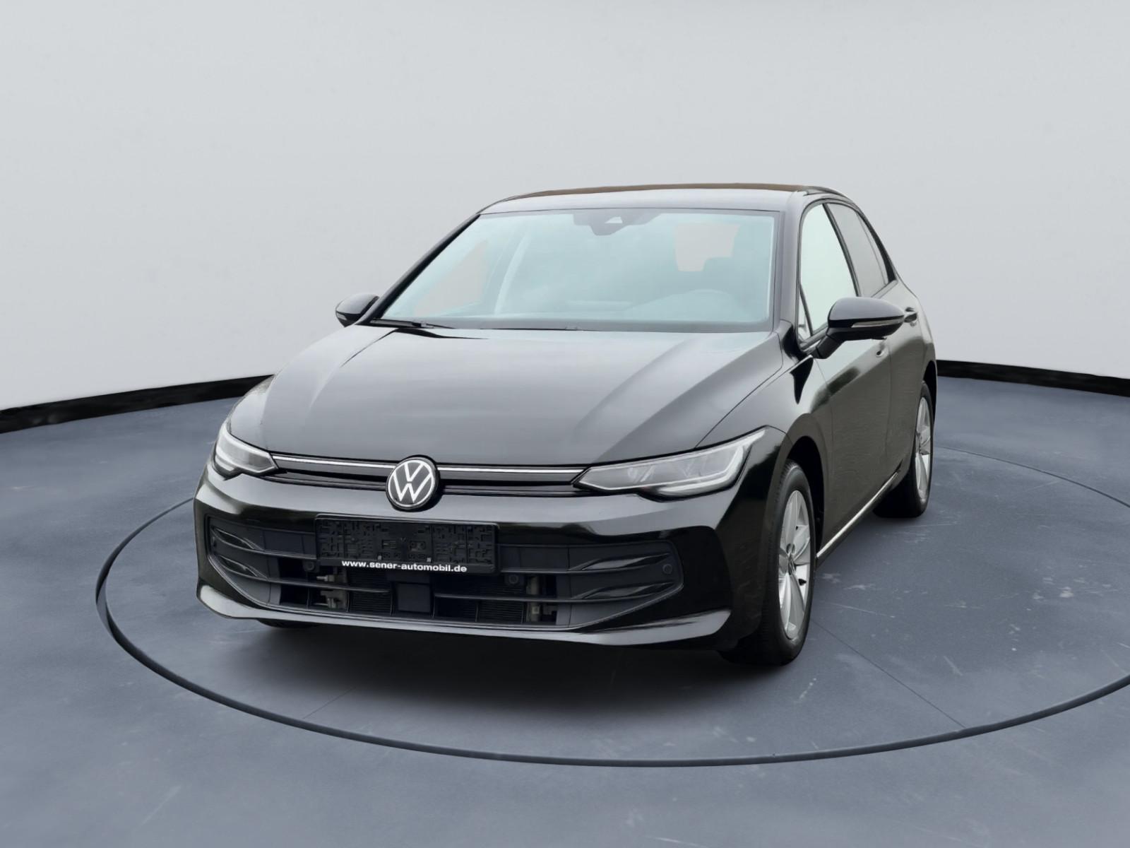 Volkswagen Golf VIII Lim. Life 1.5 eTSI DSG -NAVI -PDC -LED