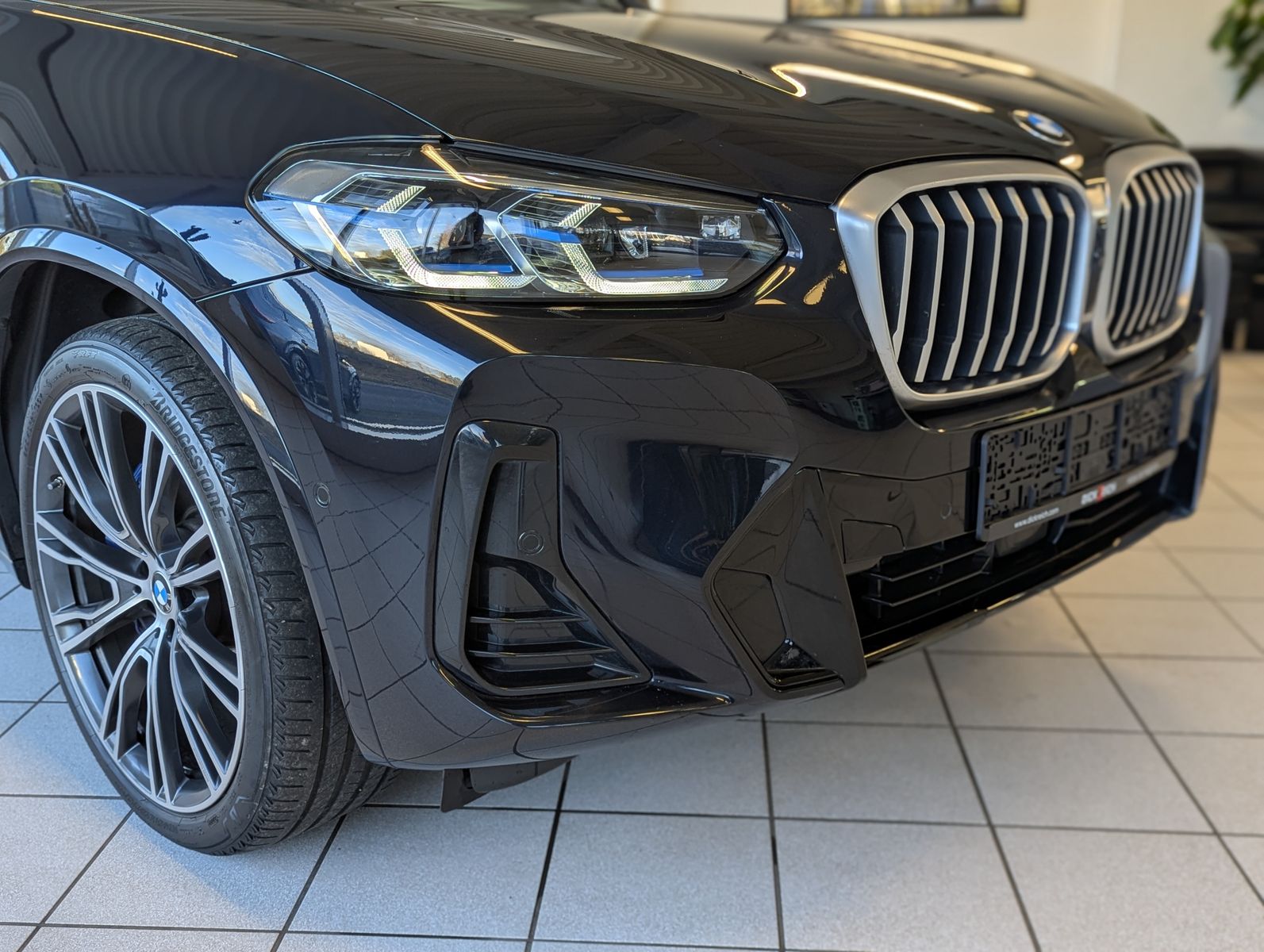 BMW X3 20d Xd M-Sport Pano StHz. H/K Laser AHK 21" - Image 9